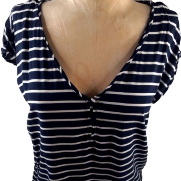 Abercrombie & Fitch Tops - Abercrombie and Fitch vneck blouse